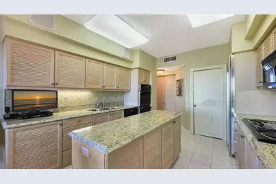 545 Sanctuary Drive #B305, Longboat Key, FL 34228 - Photo 25