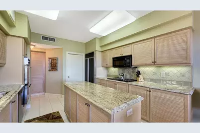 545 Sanctuary Drive #B305, Longboat Key, FL 34228 - Photo 19