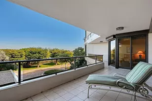 545 Sanctuary Dr, Longboat Key, FL 34228 - Photo 27