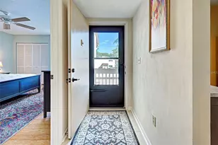 656 Bird Bay Cir, Venice, FL 34285 - Photo 5