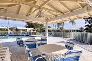 3262 Brockton Ln, Sarasota, FL 34239 - Photo 35