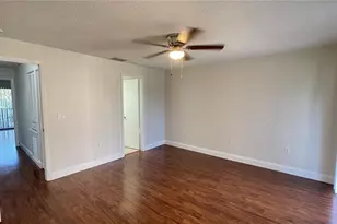 892 Sunridge Dr, Sarasota, FL 34234 - Photo 27