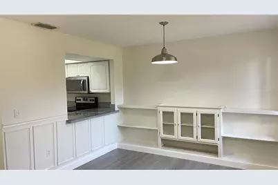 892 Sunridge Drive #892, Sarasota, FL 34234 - Photo 3