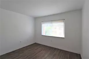 5310 26th Street W, Bradenton, FL 34207 - Photo 9