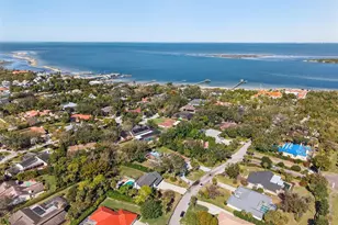 2392 Landings Cir, Bradenton, FL 34209 - Photo 3