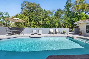 2392 Landings Cir, Bradenton, FL 34209 - Photo 59