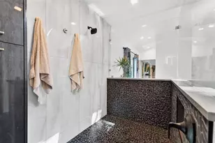 2392 Landings Cir, Bradenton, FL 34209 - Photo 41