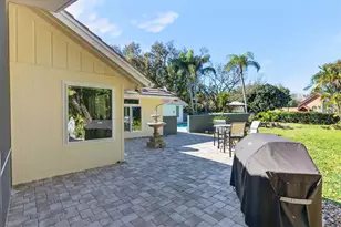 2392 Landings Cir, Bradenton, FL 34209 - Photo 53