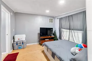 3675 Prudence Dr, Sarasota, FL 34235 - Photo 39