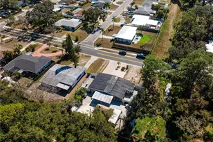 3675 Prudence Dr, Sarasota, FL 34235 - Photo 57