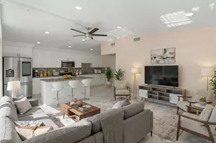 3675 Prudence Dr, Sarasota, FL 34235 - Photo 5