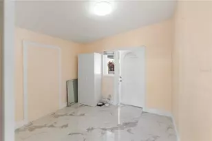 3675 Prudence Dr, Sarasota, FL 34235 - Photo 15