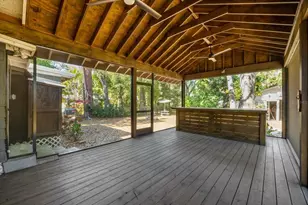 2726 8th Ave W, Bradenton, FL 34205 - Photo 33