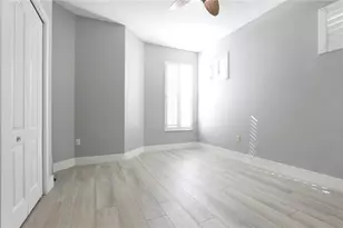 3761 Amapola Ln, Sarasota, FL 34238 - Photo 5