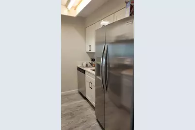 4845 Winslow Beacon #51, Sarasota, FL 34235 - Photo 3