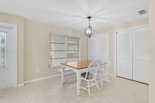 7219 Bounty Dr, Sarasota, FL 34231 - Photo 13