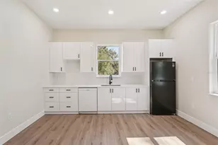 136 Sequoyah Dr, Port Charlotte, FL 33954 - Photo 27