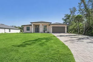 136 Sequoyah Dr, Port Charlotte, FL 33954 - Photo 3