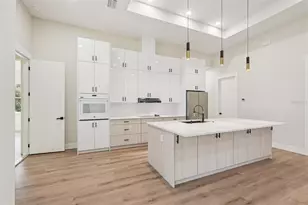 136 Sequoyah Dr, Port Charlotte, FL 33954 - Photo 13