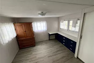 5203 7th C St E, Bradenton, FL 34203 - Photo 11