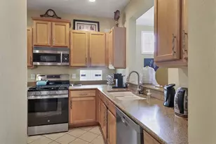 7416 Birds Eye Terrace, Bradenton, FL 34203 - Photo 3