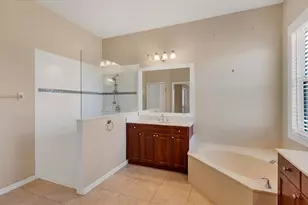 6207 46th Ct E, Bradenton, FL 34203 - Photo 17