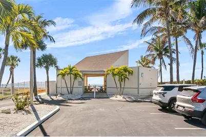 531 Sutton Place, Longboat Key, FL 34228 - Photo 17