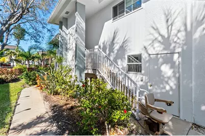 531 Sutton Place, Longboat Key, FL 34228 - Photo 3