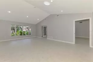 1224 S View Dr, Sarasota, FL 34242 - Photo 11