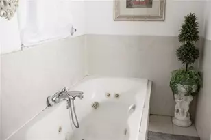 5644 Antoinette St, Sarasota, FL 34232 - Photo 13