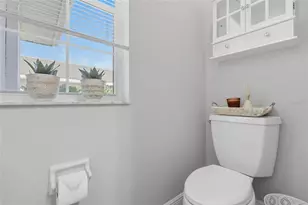 7321 Links Ct, Sarasota, FL 34243 - Photo 17