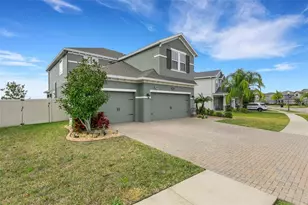 19613 Long Lake Ranch Blvd, Lutz, FL 33558 - Photo 71