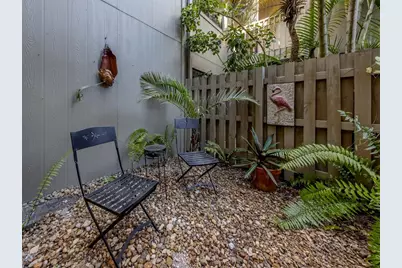 200 Woodland Drive, Osprey, FL 34229 - Photo 5