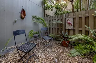 200 Woodland Dr, Osprey, FL 34229 - Photo 5