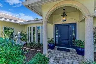 520 Golf Links Ln, Longboat Key, FL 34228 - Photo 9