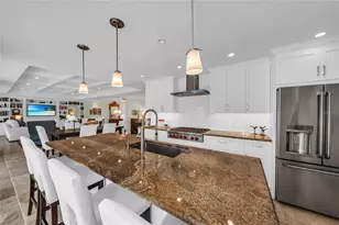 520 Golf Links Ln, Longboat Key, FL 34228 - Photo 23