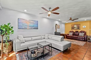 1717 Hazelwood St, Sarasota, FL 34231 - Photo 5