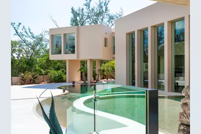 6610 Gulf Of Mexico Drive, Longboat Key, FL 34228 - Photo 13