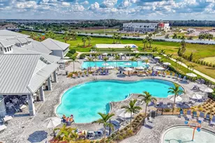 15531 Islandwalk Ave, Bradenton, FL 34211 - Photo 37