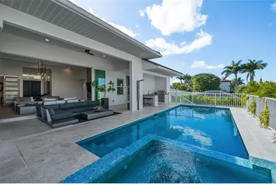 1643 Stanford Lane, Sarasota, FL 34231 - Photo 23
