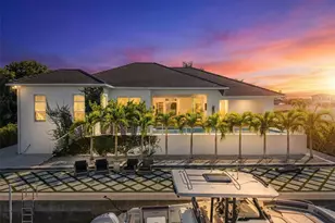 1643 Stanford Ln, Sarasota, FL 34231 - Photo 1