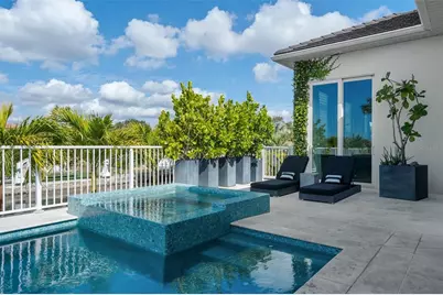 1643 Stanford Lane, Sarasota, FL 34231 - Photo 21