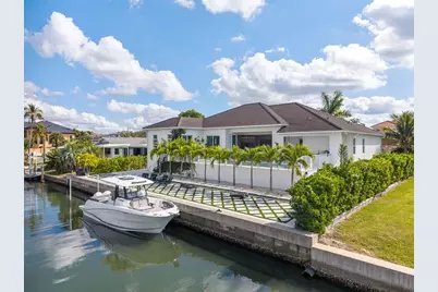 1643 Stanford Lane, Sarasota, FL 34231 - Photo 1