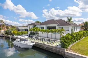 1643 Stanford Ln, Sarasota, FL 34231 - Photo 1