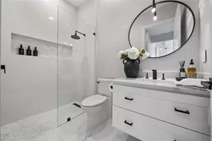 1643 Stanford Ln, Sarasota, FL 34231 - Photo 59