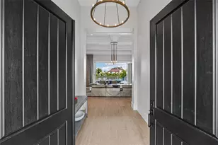 1643 Stanford Ln, Sarasota, FL 34231 - Photo 7