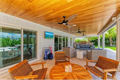 504 Bayview Drive, Holmes Beach, FL 34217 - Photo 49