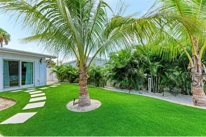 504 Bayview Drive, Holmes Beach, FL 34217 - Photo 53