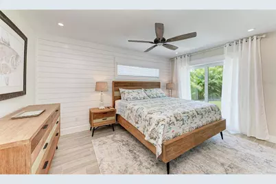 504 Bayview Drive, Holmes Beach, FL 34217 - Photo 33