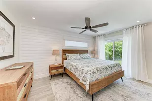 504 Bayview Dr, Holmes Beach, FL 34217 - Photo 33